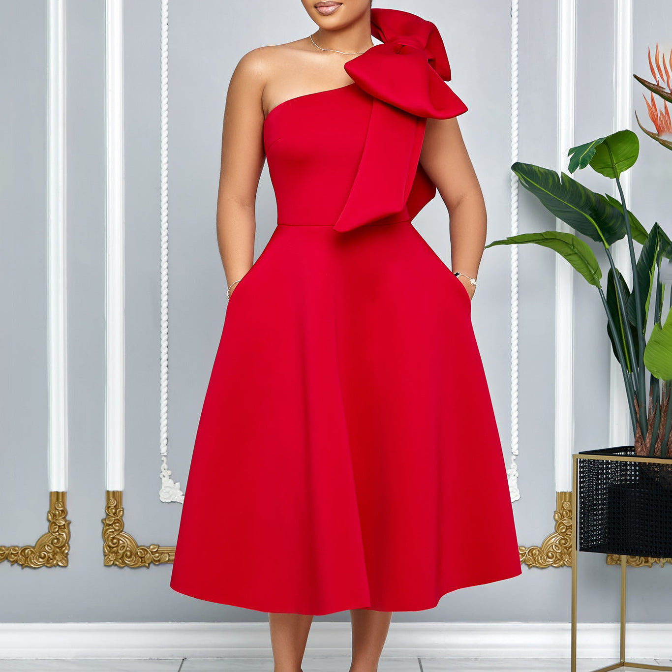 Valentines Day Fashionable Solid-Color Sexy Evening Gown For Women